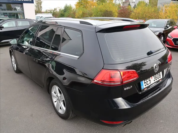 Volkswagen Golf 1,4 TSi,103kW,1majČR,Aut.klima - foto 4