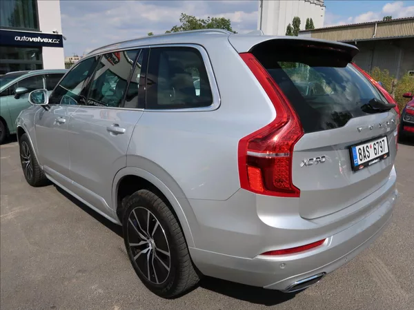Volvo XC90 2,0 B5,173kW,MomentumPro,1maj - foto 4