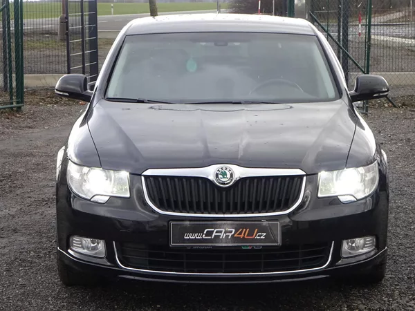 Škoda Superb - foto 2