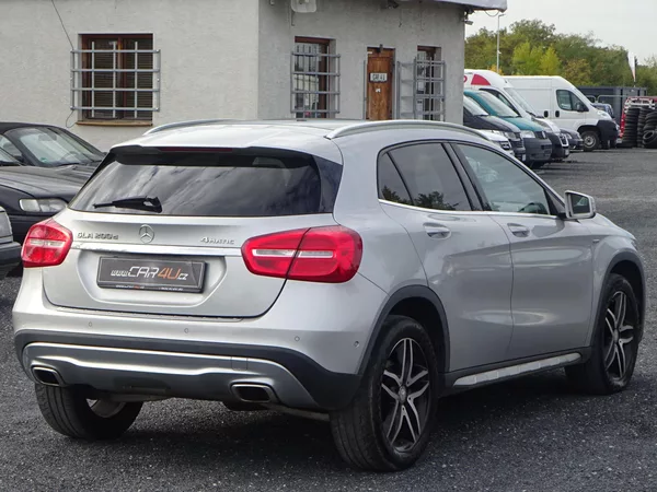 Mercedes-Benz GLA 200d 100kW 4MATIC PANORAMA - foto 28