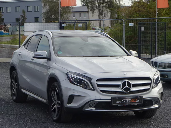 Mercedes-Benz GLA 200d 100kW 4MATIC PANORAMA - foto 3