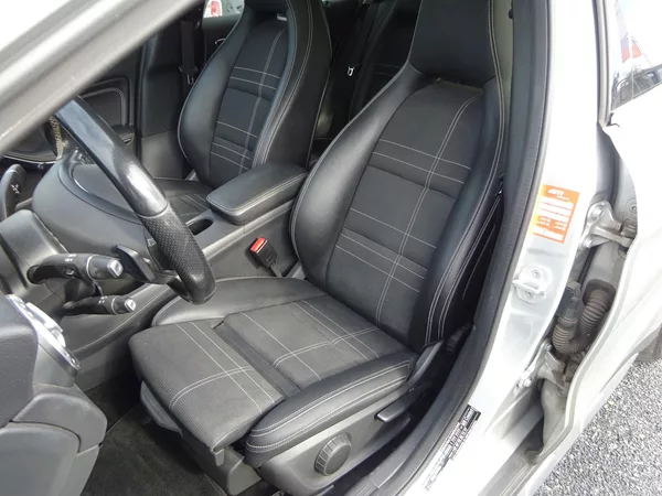 Mercedes-Benz GLA 200d 100kW 4MATIC PANORAMA - foto 5