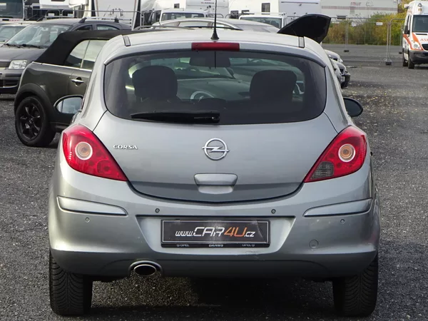 Opel Corsa 1.4i 74kW AUTOMAT SERVISKA - foto 19