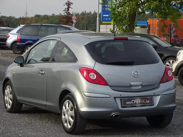 Opel Corsa 1.4i 74kW AUTOMAT SERVISKA - foto 20