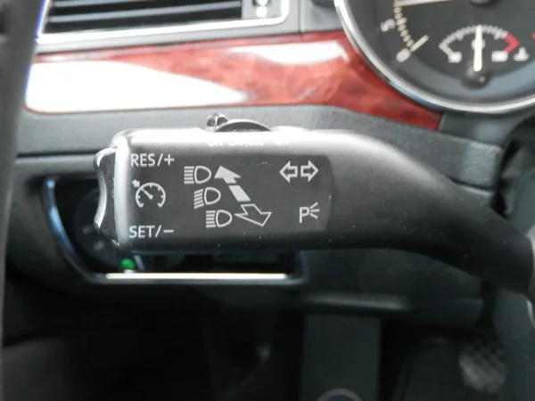 Škoda Superb 2,0TDI CR 125kW 4x4 ELEGANCE - foto 15