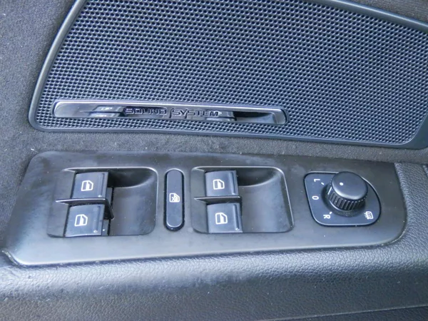 Škoda Superb 2,0TDI CR 125kW 4x4 ELEGANCE - foto 20