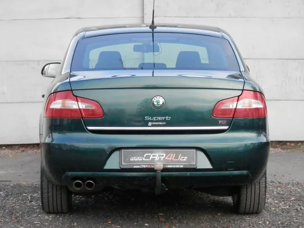 Škoda Superb 2,0TDI CR 125kW 4x4 ELEGANCE - foto 27