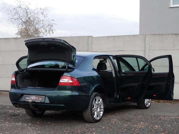 Škoda Superb 2,0TDI CR 125kW 4x4 ELEGANCE - foto 29