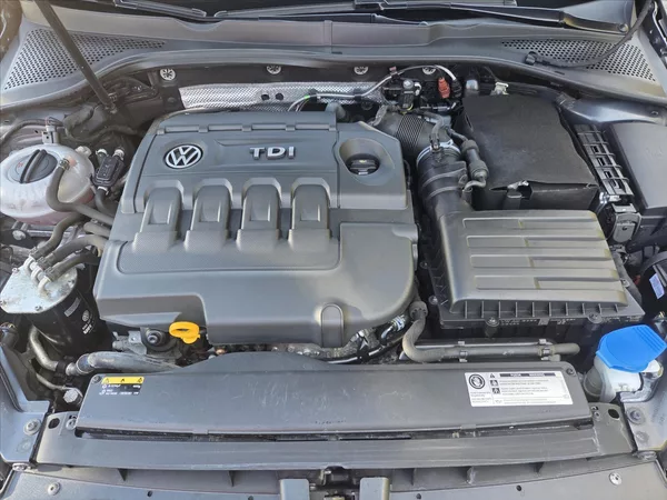 Volkswagen Golf 2,0 TDi 135kW DSG GTD ČR 2.maj - foto 17