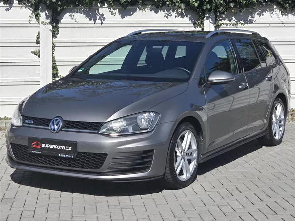 Volkswagen Golf 2,0 TDi 135kW DSG GTD ČR 2.maj - foto 3