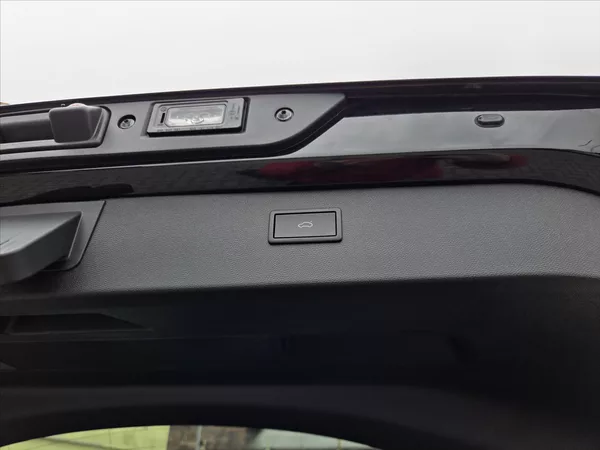 Cupra Formentor 1,5 TSi DSG Matrix Záruka2029 - foto 12