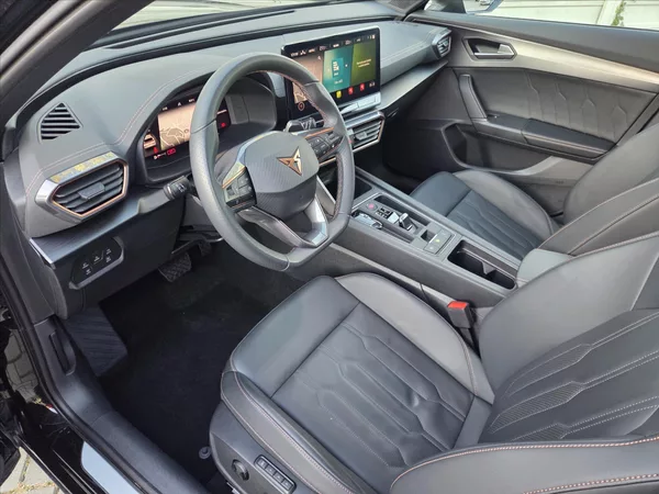 Cupra Formentor 2,0 TSi DSG 4x4 Matrix Tažné Z - foto 9
