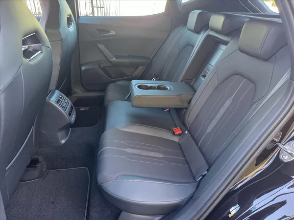 Cupra Formentor 1,5 TSi DSG Sport.sedadla Záru - foto 11