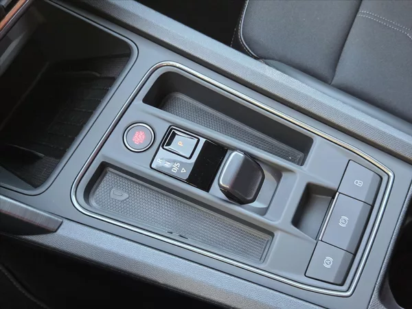 Cupra Formentor 1,5 TSi DSG Sport.sedadla Záru - foto 20