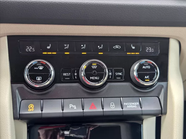 Škoda Kodiaq 2,0 TDi DSG 4x4 Style+ Tažné z - foto 20