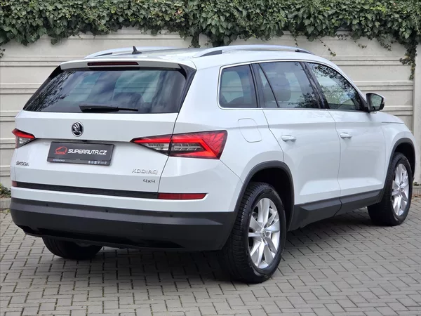 Škoda Kodiaq 2,0 TDi DSG 4x4 Style+ Tažné z - foto 6