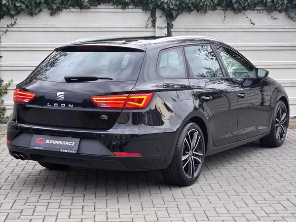 Seat Leon 1,8 TSi FR Full LED DCC 16V ST - foto 6