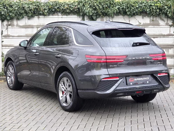 Genesis GV70 2,2 D AWD Sport Technik paket - foto 4