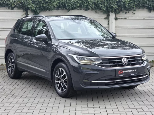 Volkswagen Tiguan 1,5 TSi evo DSG Life 1.maj 16V