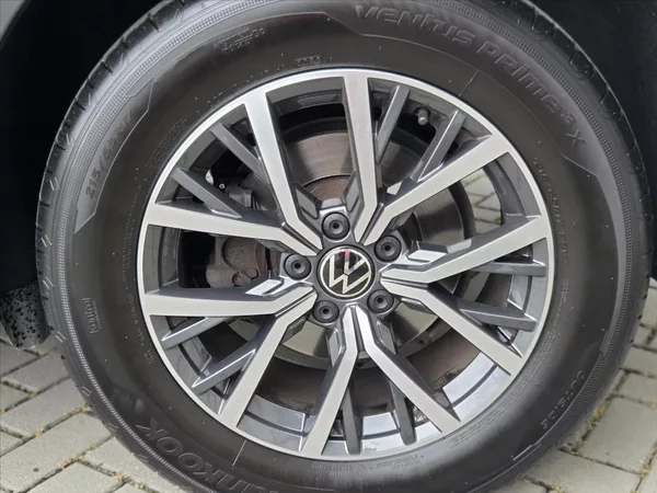 Volkswagen Tiguan 1,5 TSi evo DSG Life 1.maj 16V - foto 23