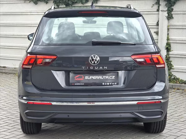 Volkswagen Tiguan 1,5 TSi evo DSG Life 1.maj 16V - foto 5
