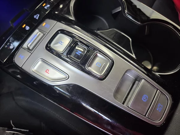 Hyundai Tucson 1,6 T-GDi 132kW 4x4 AT Style Č - foto 13