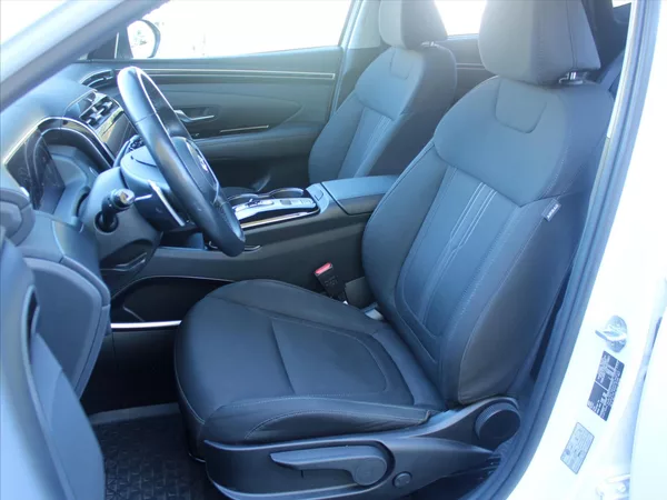 Hyundai Tucson 1,6 T-GDi 132kW 4x4 AT Style Č - foto 8