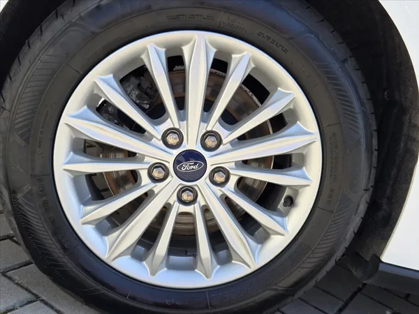 Ford Focus 1,5 EcoBlue 88kW 8A/T Titanium - foto 19