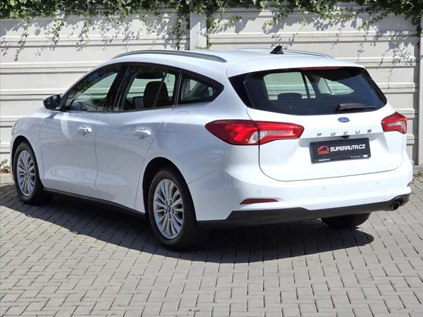 Ford Focus 1,5 EcoBlue 88kW 8A/T Titanium - foto 4
