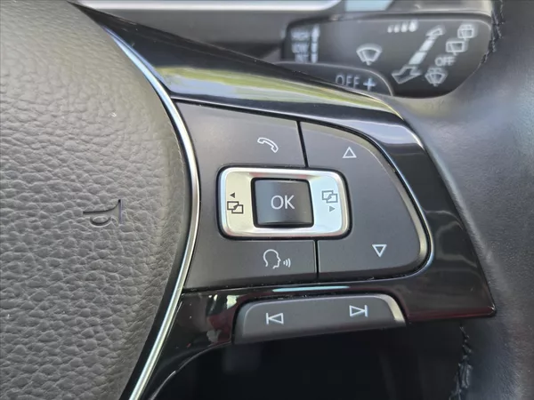 Volkswagen Tiguan 2,0 TDi 4Mot DSG Highline ČR 1 - foto 15