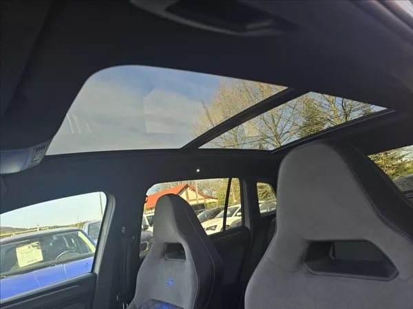 Volkswagen Tiguan 2,0 TSi BT235KW D7 R DPH NAVI - foto 15