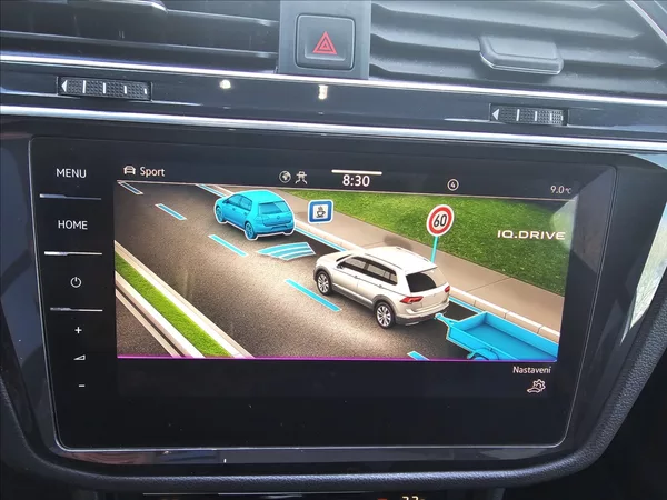 Volkswagen Tiguan 2,0 TSi BT235KW D7 R DPH NAVI - foto 30
