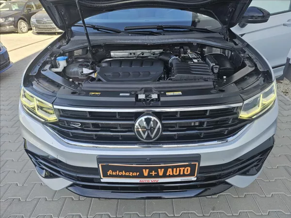 Volkswagen Tiguan 2,0 TSi BT235KW D7 R DPH NAVI - foto 42