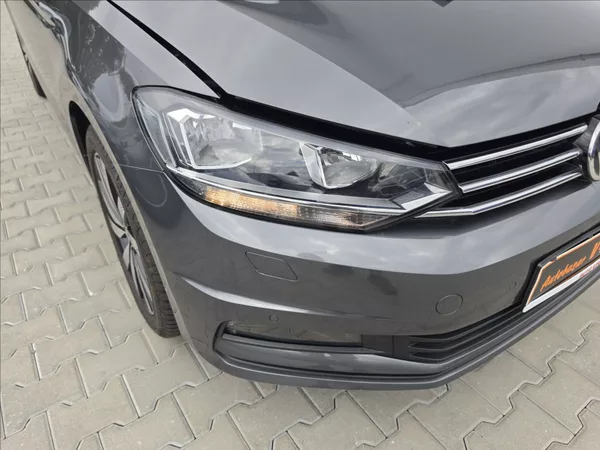 Volkswagen Touran 1,4 TSi 110KW DSG 7 MÍSTNÝ - foto 49