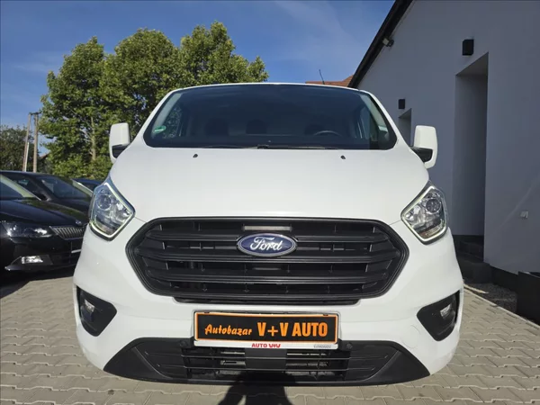 Ford Transit Custom 2,0 TDCi 96KW L2H1 - foto 2