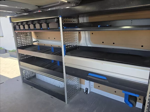 Ford Transit Custom 2,0 TDCi 96KW L2H1 - foto 24