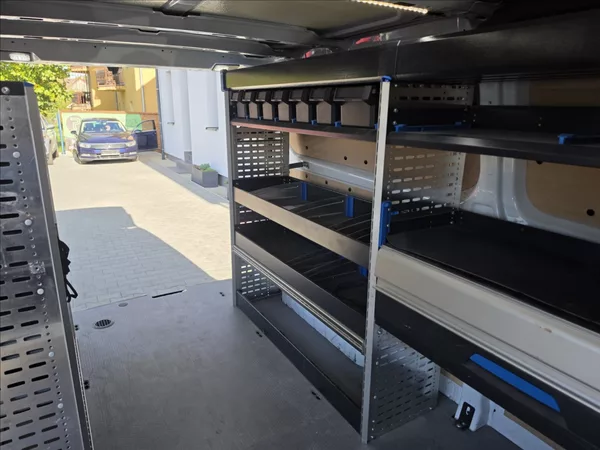 Ford Transit Custom 2,0 TDCi 96KW L2H1 - foto 25