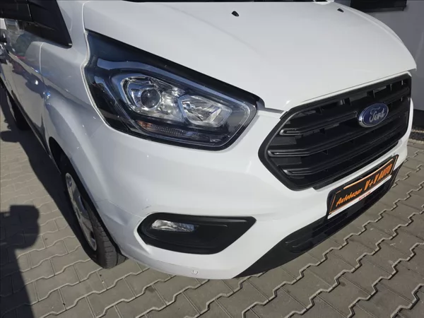 Ford Transit Custom 2,0 TDCi 96KW L2H1 - foto 31