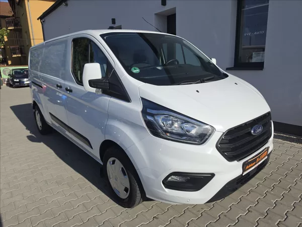 Ford Transit Custom 2,0 TDCi 96KW L2H1 - foto 4