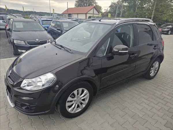 Suzuki SX4 1,6 VVTI 88KW STYLE AUTOMAT - foto 10