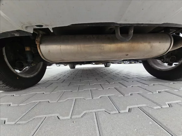 Suzuki SX4 1,6 VVTI 88KW STYLE AUTOMAT - foto 28