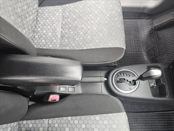 Suzuki SX4 1,6 VVTI 88KW STYLE AUTOMAT - foto 31