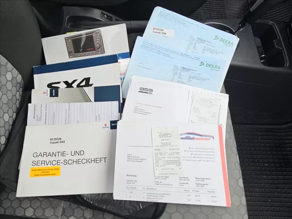 Suzuki SX4 1,6 VVTI 88KW STYLE AUTOMAT - foto 32