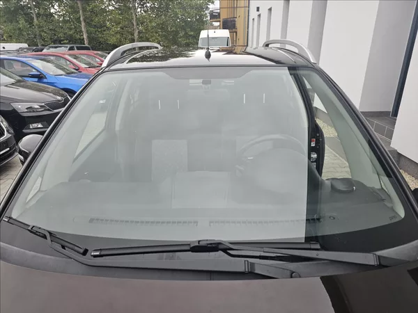 Suzuki SX4 1,6 VVTI 88KW STYLE AUTOMAT - foto 41