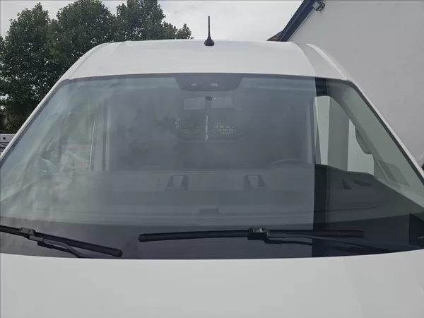 Volkswagen Crafter 2,0 TDi 103KW NAVI KAMERA DPH - foto 32