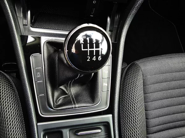 Volkswagen Golf VII 1,4TSi 92KW CUP NAVI - foto 22