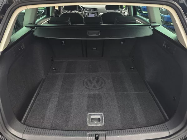 Volkswagen Golf VII 1,4TSi 92KW CUP NAVI - foto 26