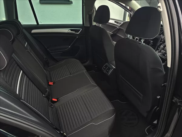 Volkswagen Golf VII 1,4TSi 92KW CUP NAVI - foto 30