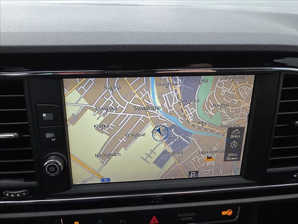 Seat Leon 1,4 TSi 92KW FR LED NAVI KŮŽE - foto 20