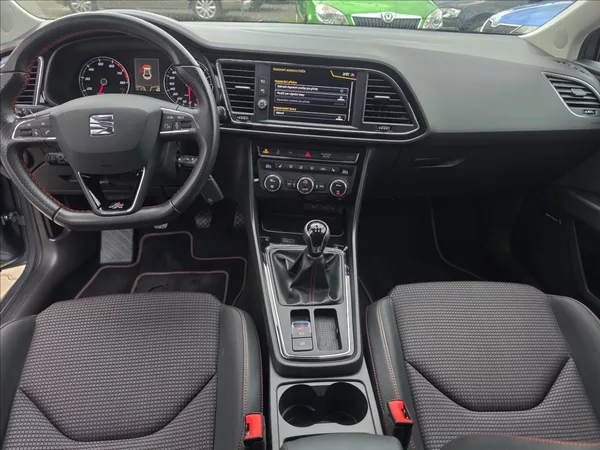 Seat Leon 1,4 TSi 92KW FR LED NAVI KŮŽE - foto 28